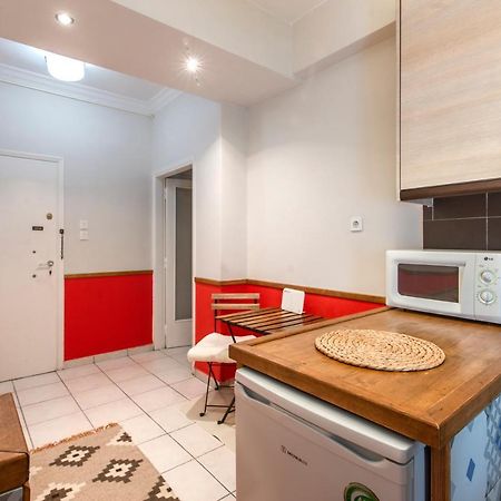 Blue & Red Apartment Athènes Extérieur photo