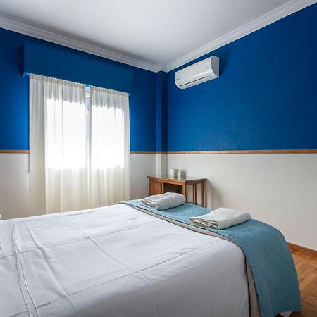Blue & Red Apartment Athènes Extérieur photo